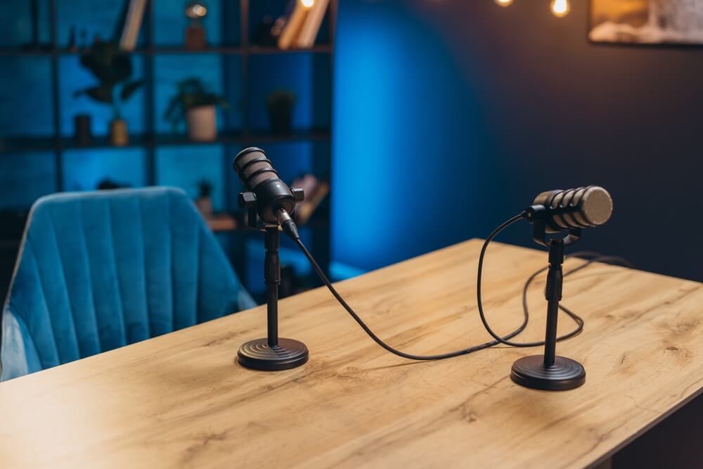 Podcasty mniejszości narodowych w Polsce – jak kaszubskie i łemkowskie audycje chronią kulturę regionalną?