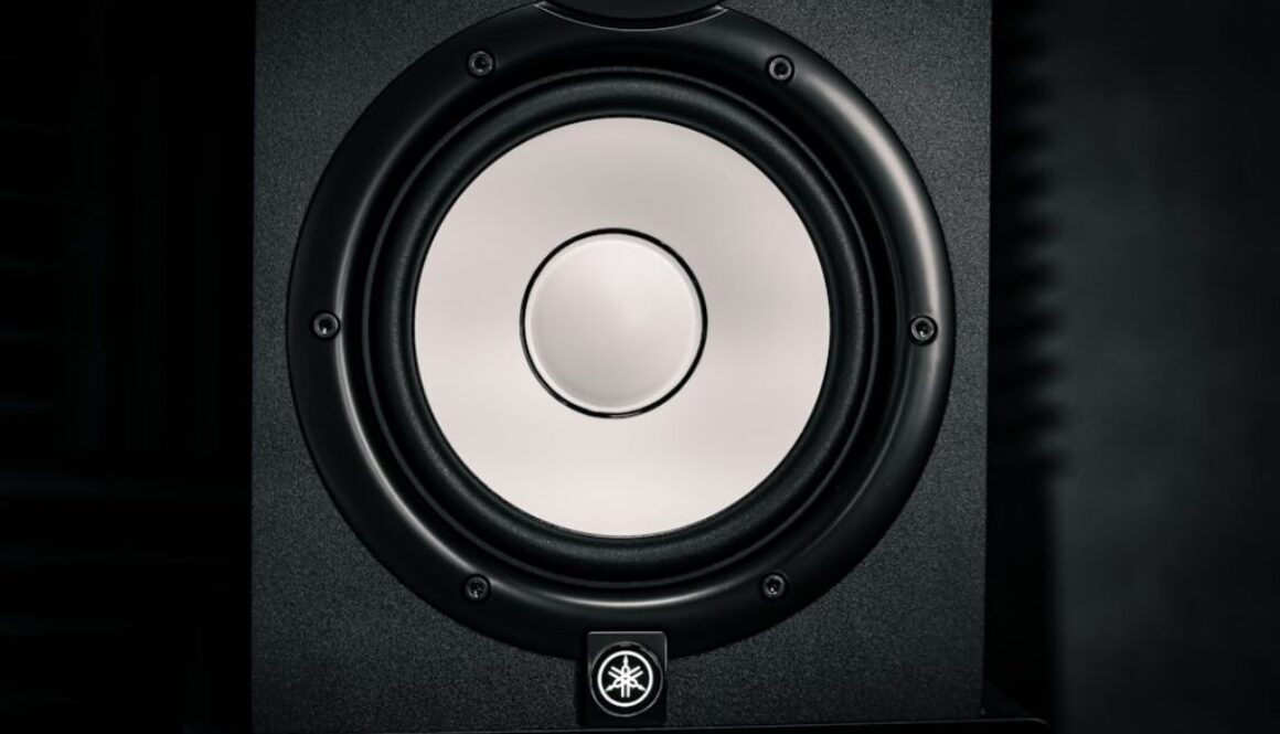 Wzmacnianie dźwięku w programach - jak poprawić jakość nagrania